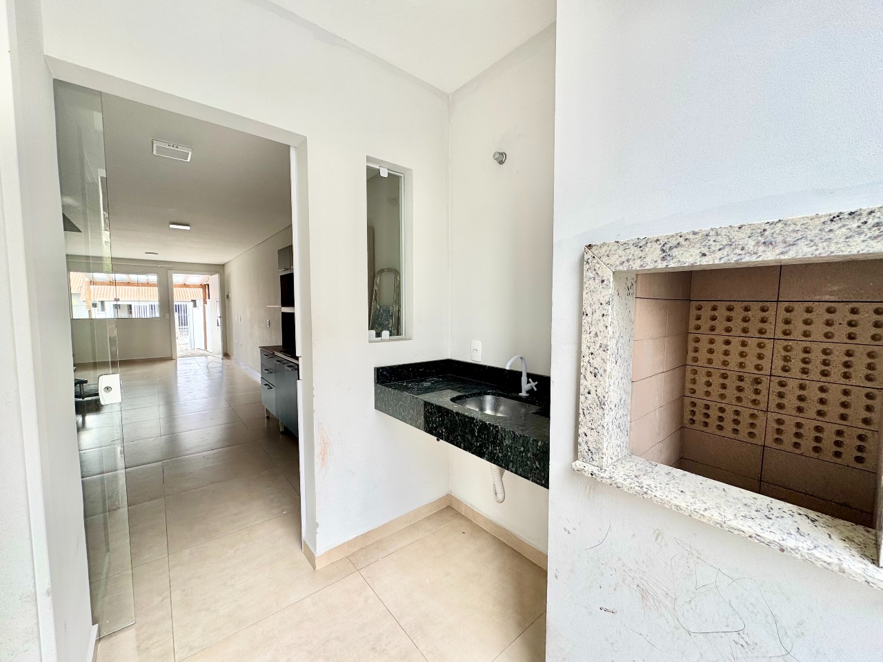 Sobrado Geminado à venda no Velha: 