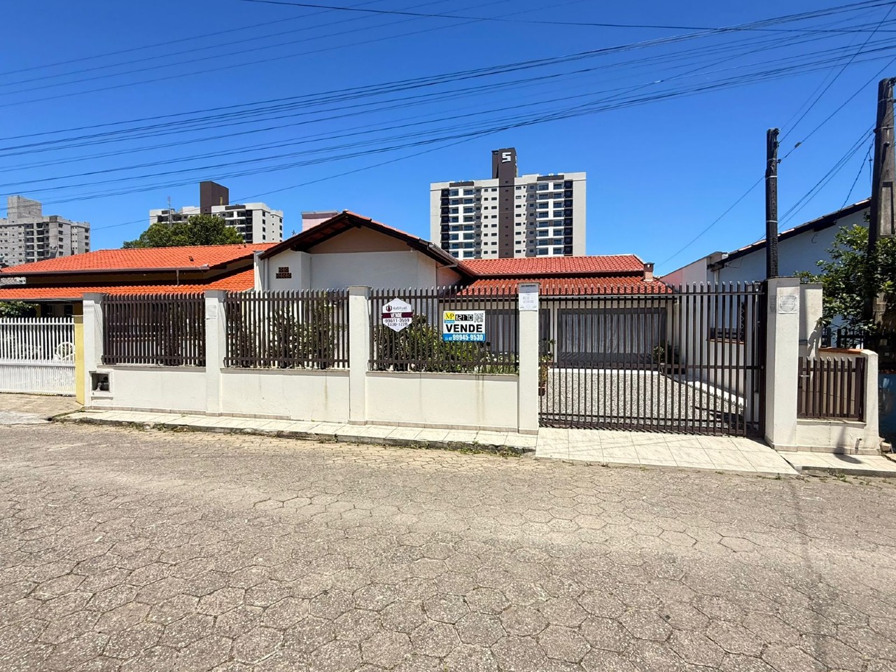 Casa à venda no Praia de Armação: 