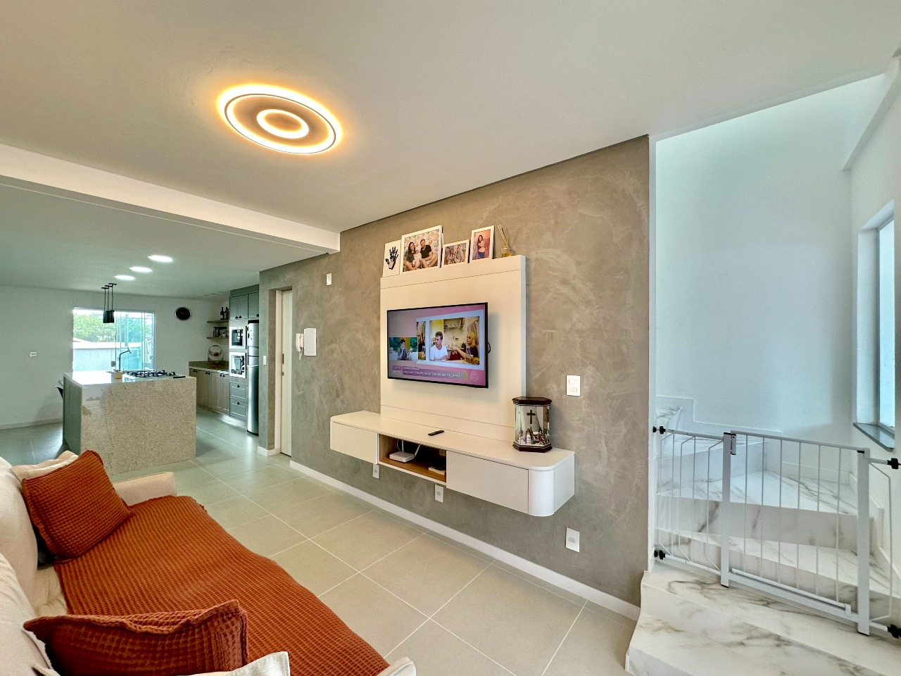 Sobrado Geminado à venda no Velha Central: 