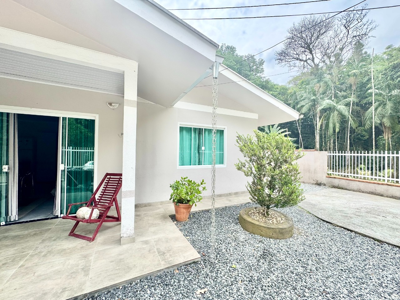 Casa Geminada à venda no Velha Central: 