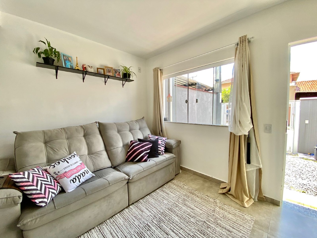 Sobrado Geminado à venda no Passo Manso: 