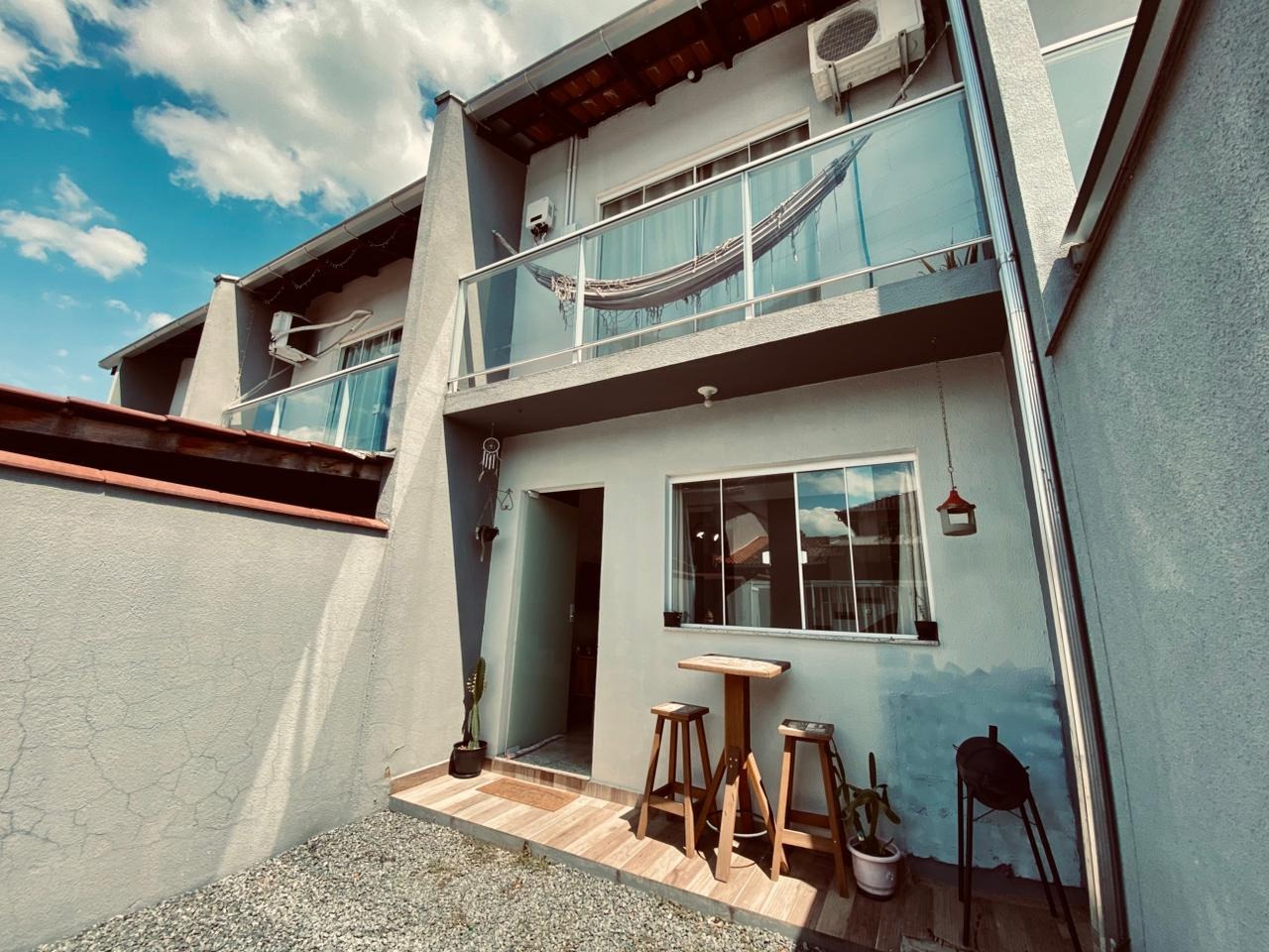 Sobrado Geminado à venda no Passo Manso: 