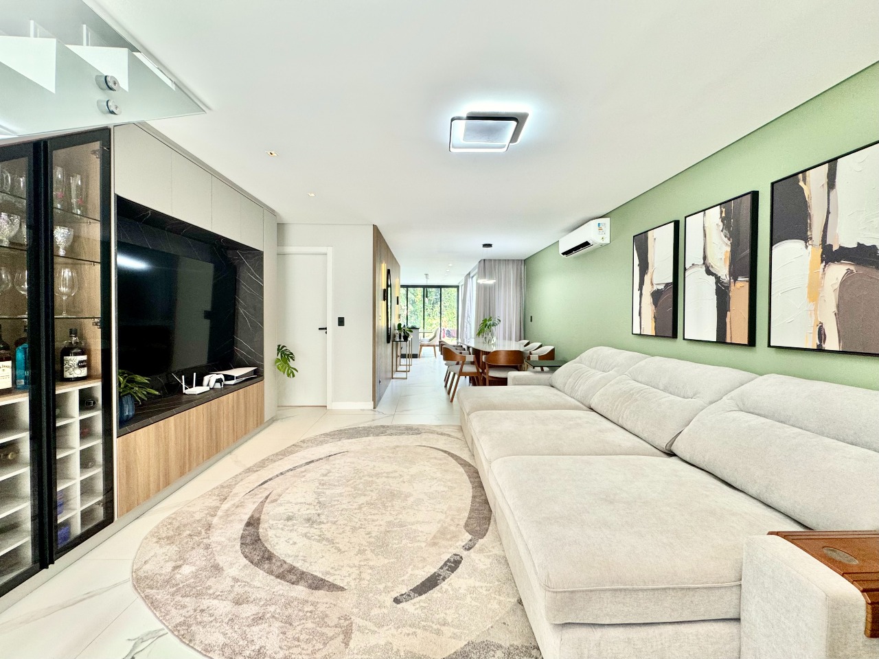 Sobrado Geminado à venda no Água Verde: 