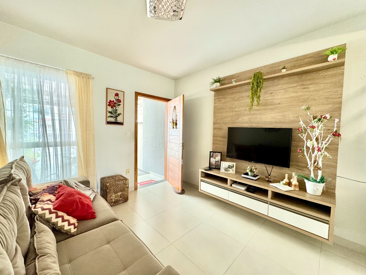 Sobrado Geminado à venda no Água Verde: 