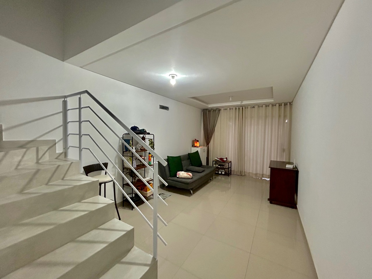 Sobrado Geminado à venda no Água Verde: 