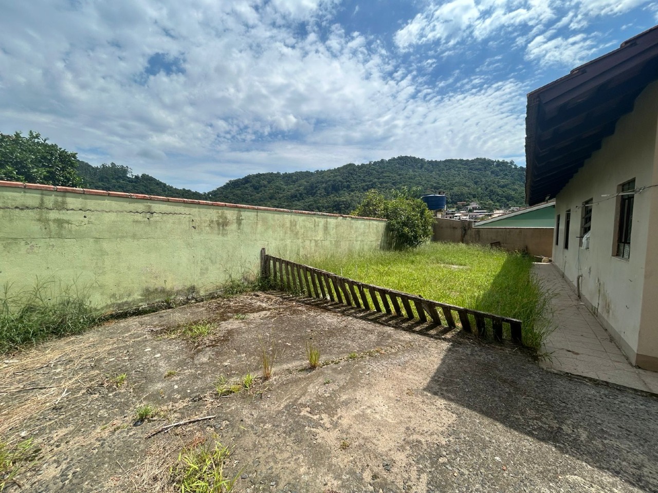 Casa à venda no Velha Central: 