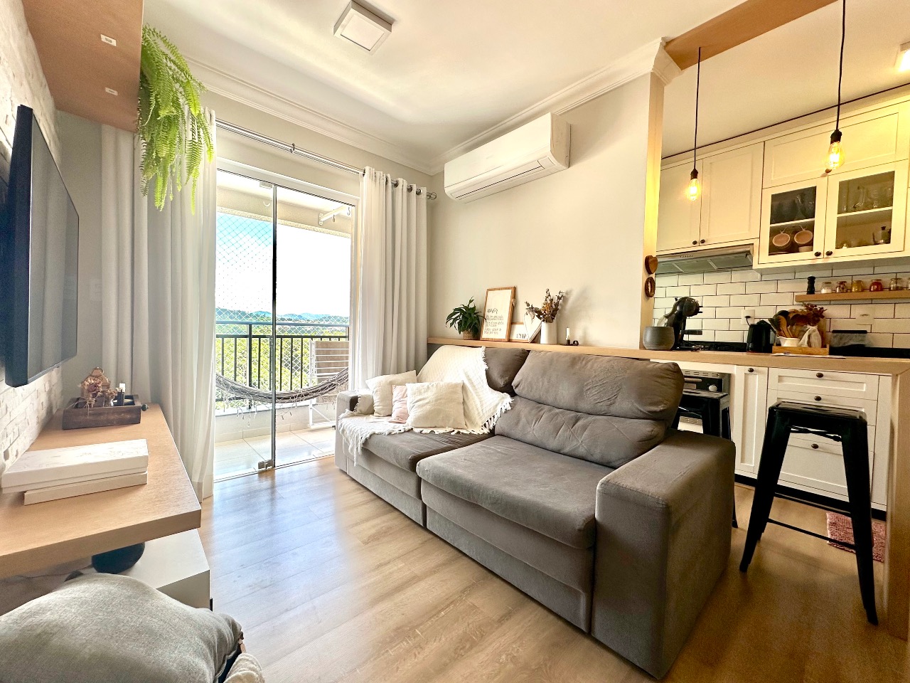 Apartamento à venda no Escola Agrícola: 