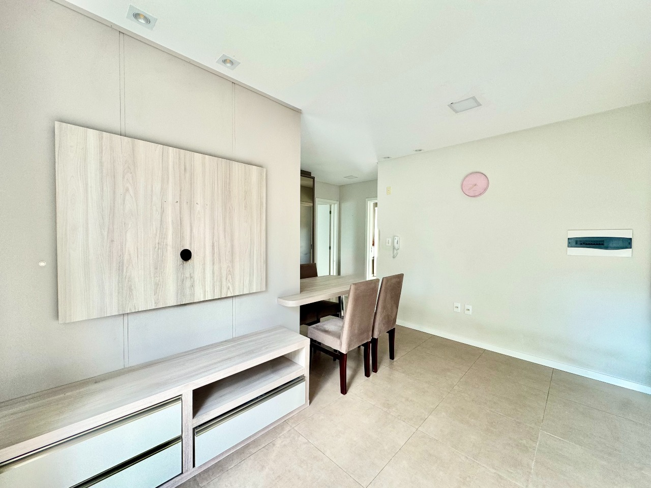 Apartamento à venda no Escola Agrícola: 