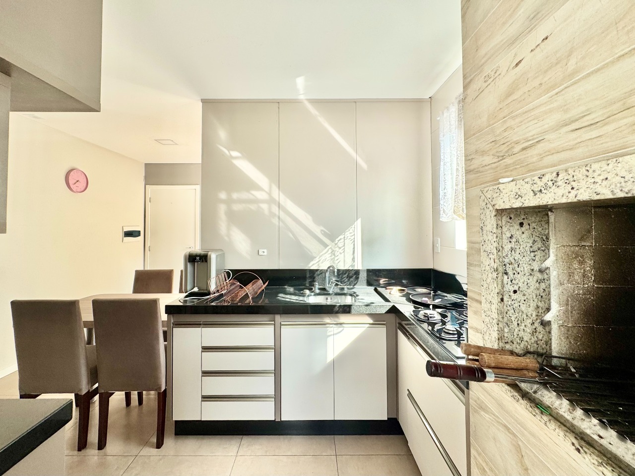 Apartamento à venda no Escola Agrícola: 