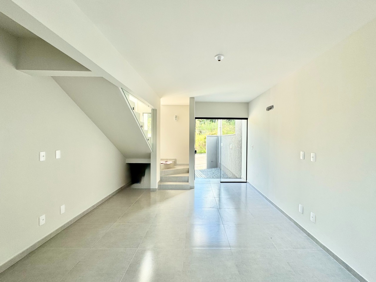 Sobrado Geminado à venda no Velha Central: 