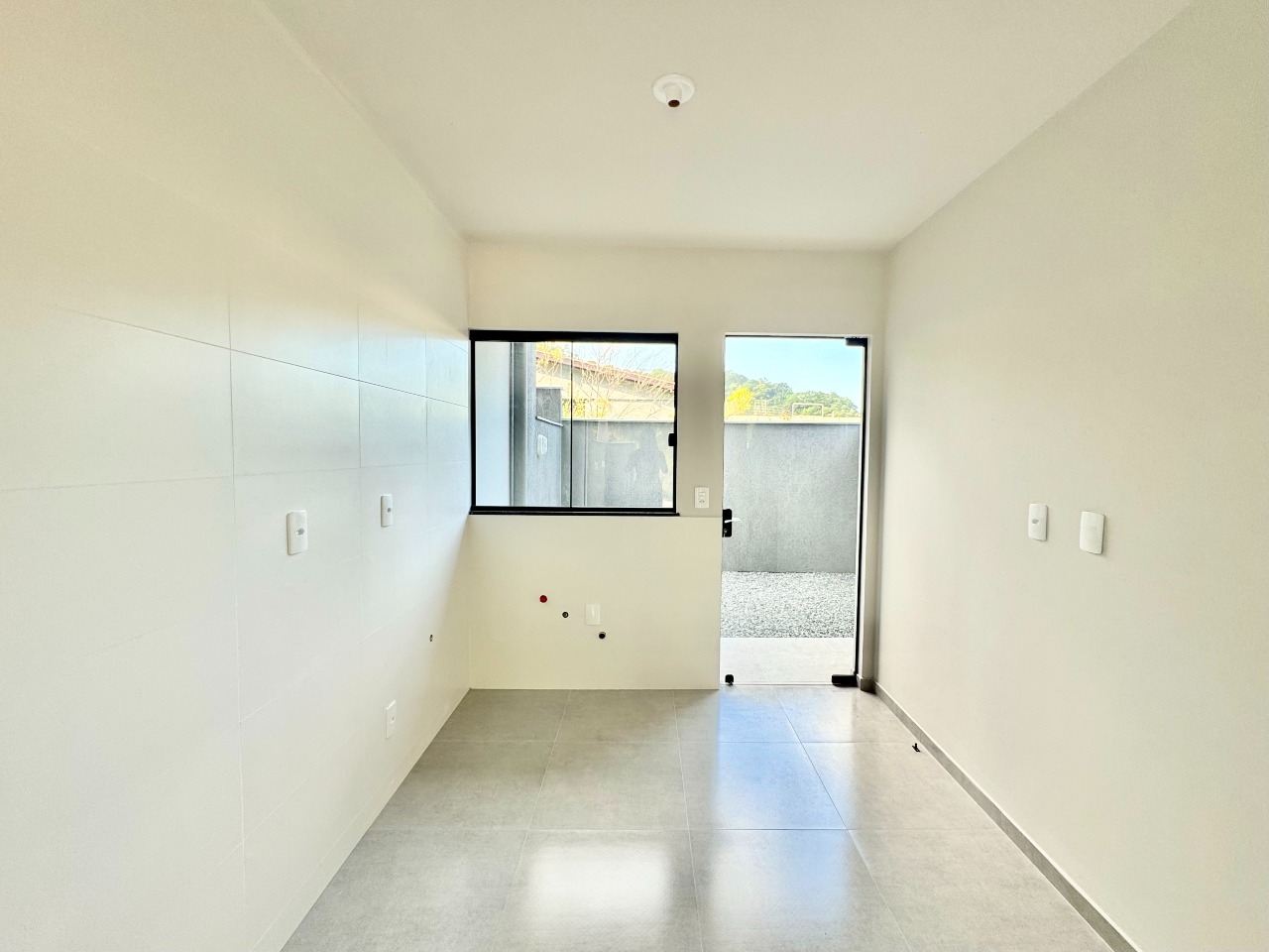 Sobrado Geminado à venda no Velha Central: 