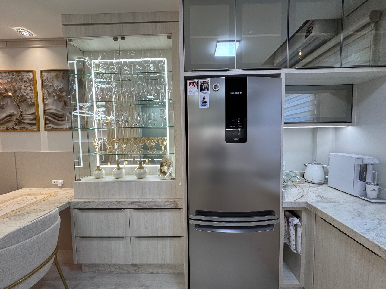 Sobrado Geminado à venda no Escola Agrícola: 