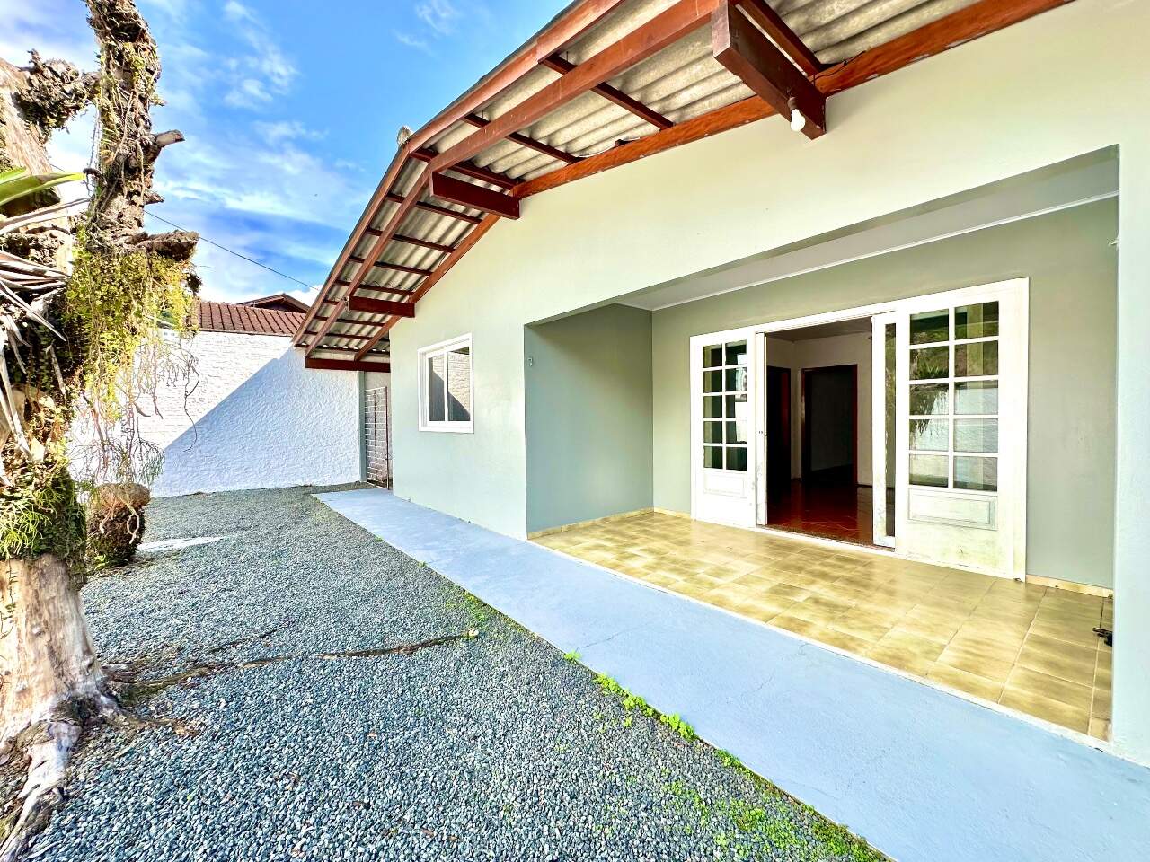 Casa à venda no Passo Manso: 