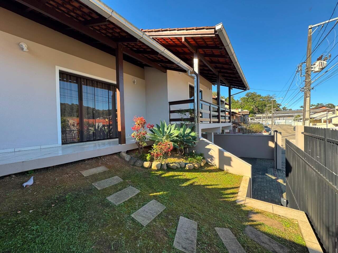 Casa à venda no Passo Manso: 