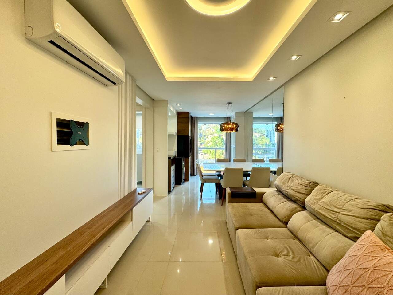 Apartamento à venda no Escola Agrícola: 