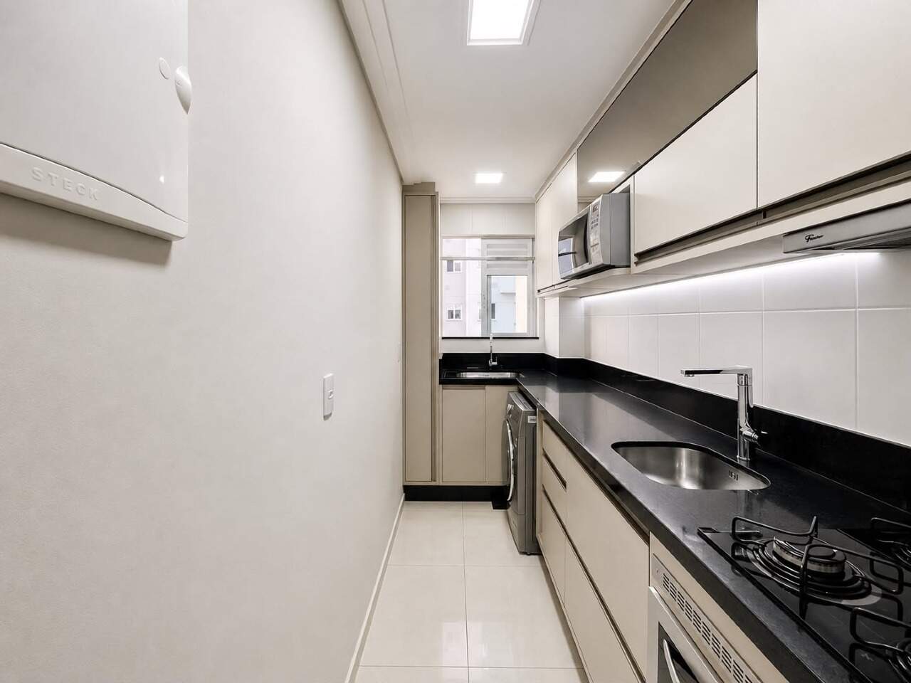 Apartamento à venda no Escola Agrícola: 