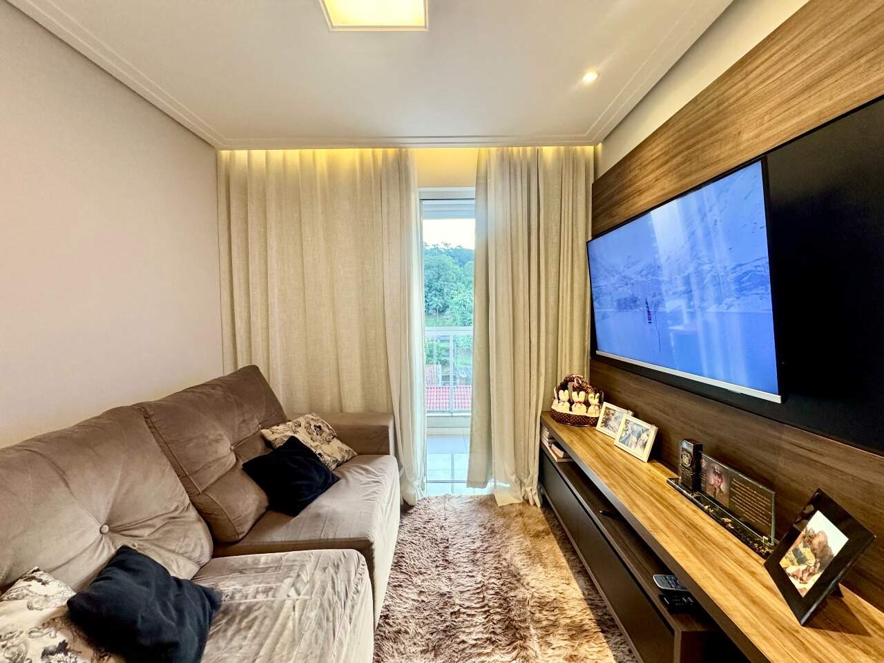 Apartamento à venda no Escola Agrícola: 