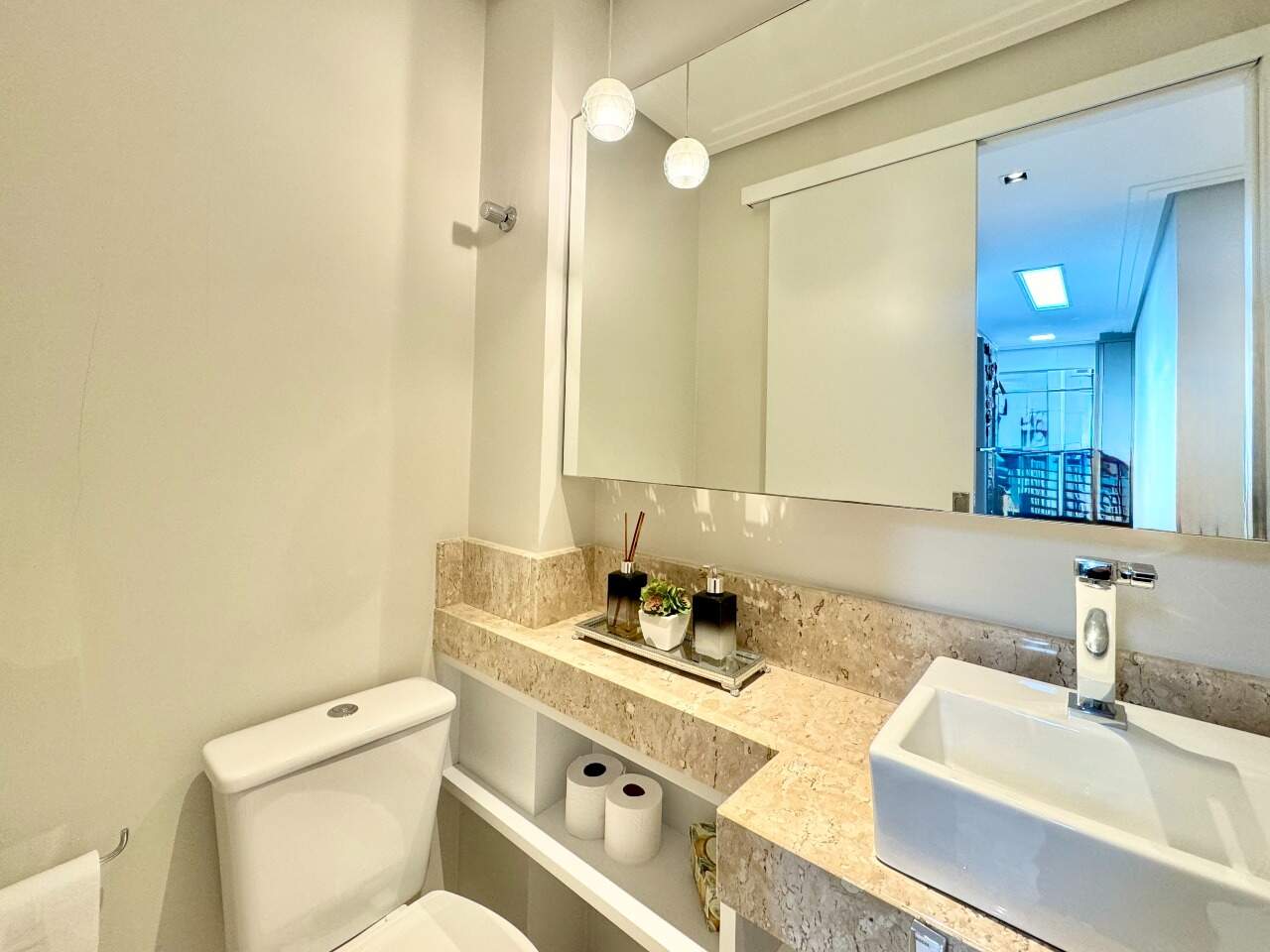 Apartamento à venda no Escola Agrícola: 