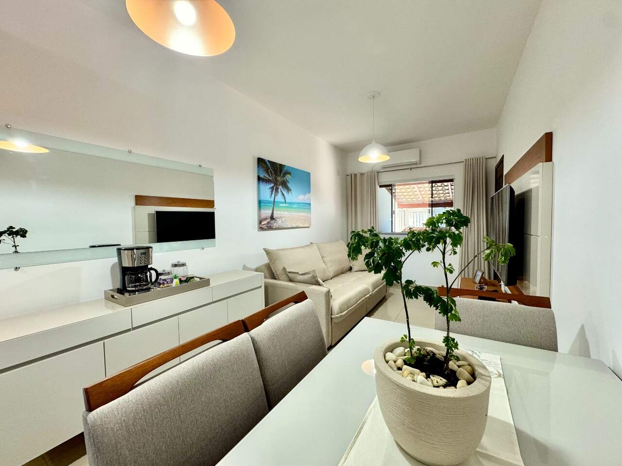 Casa Geminada à venda no Velha Central: 
