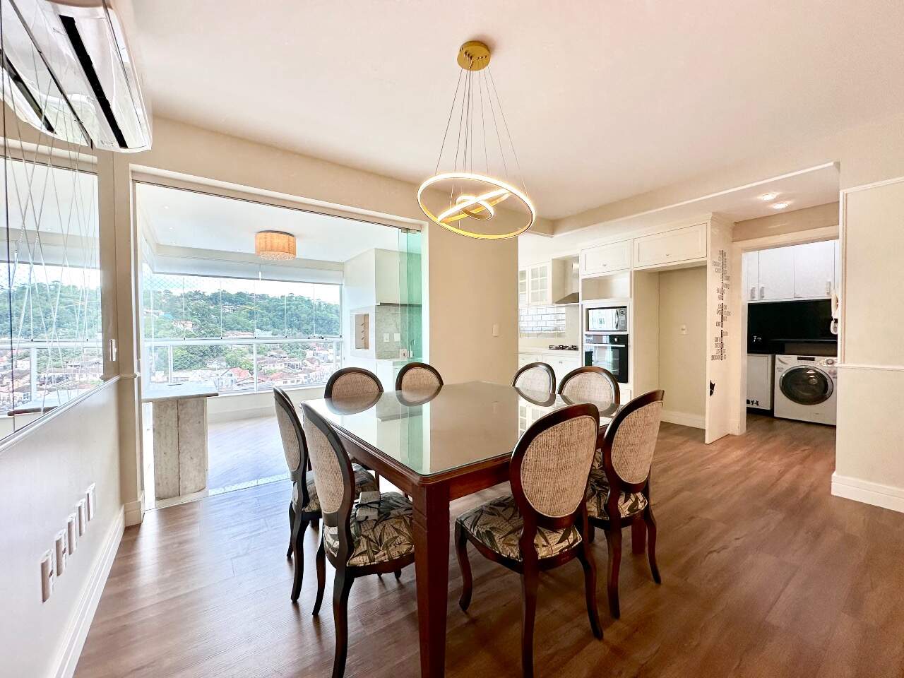 Apartamento à venda no Victor Konder: 