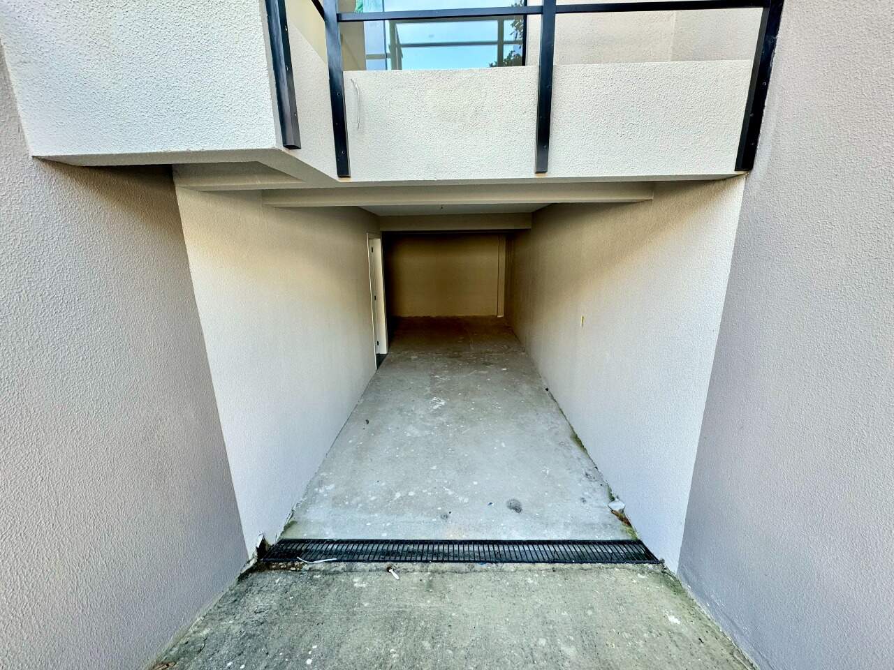 Sobrado Geminado à venda no Velha Central: 