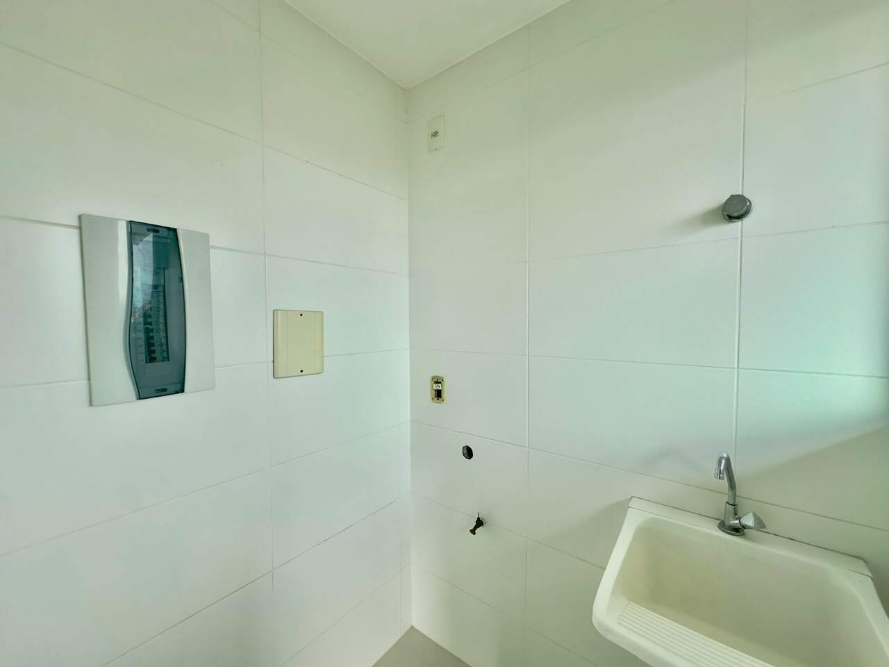 Apartamento à venda no Escola Agrícola: 