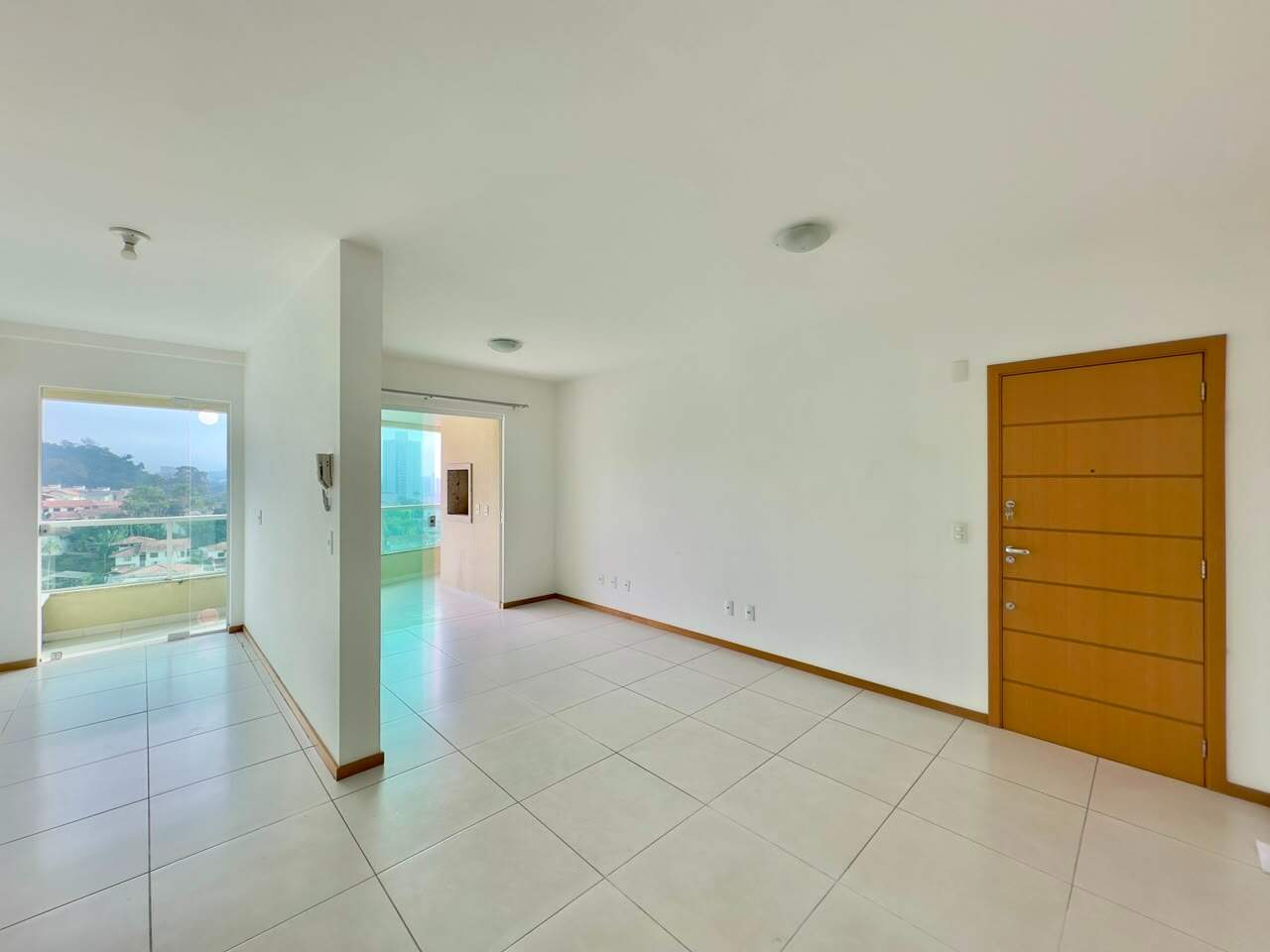 Apartamento à venda no Escola Agrícola: 