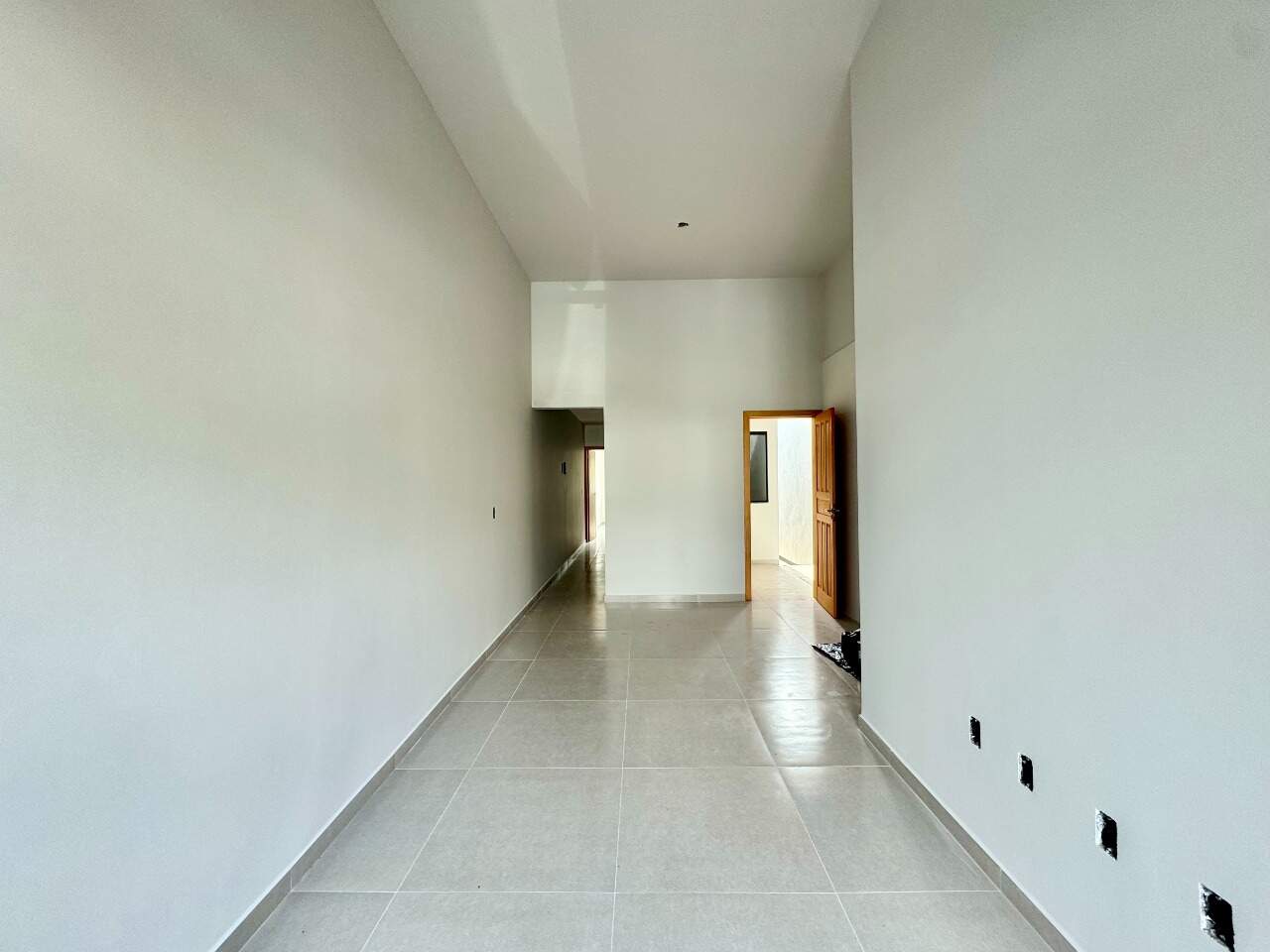 Casa Geminada à venda no Velha Central: 