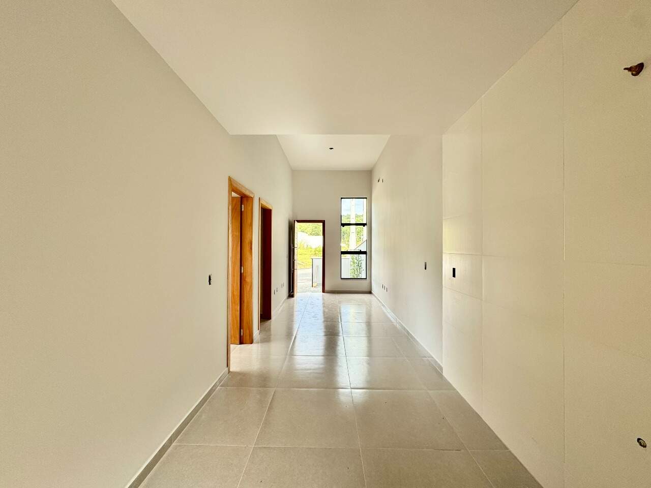 Casa Geminada à venda no Velha Central: 