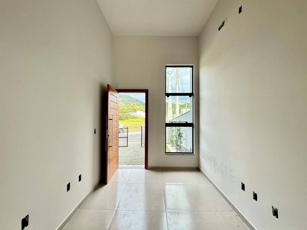 Casa Geminada à venda no Velha Central: 