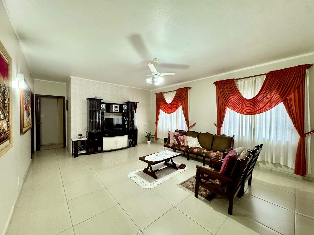Casa à venda no Velha: 