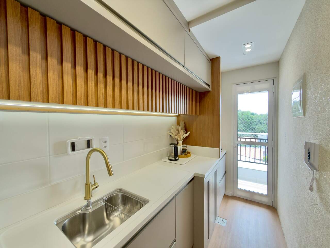 Apartamento à venda no Escola Agrícola: 