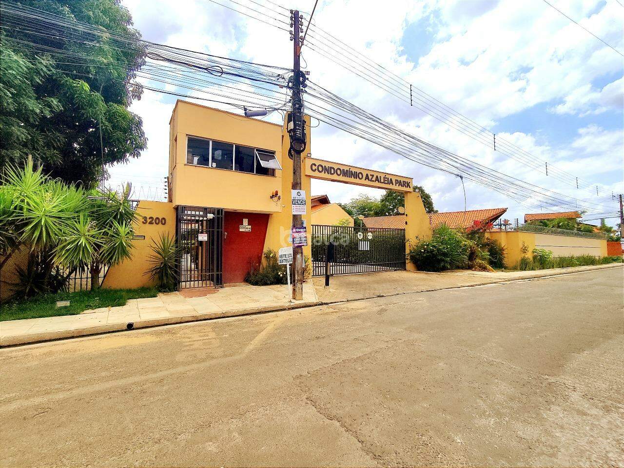 Casa de Condomínio à venda com 4 quartos, 237m² - Foto 30