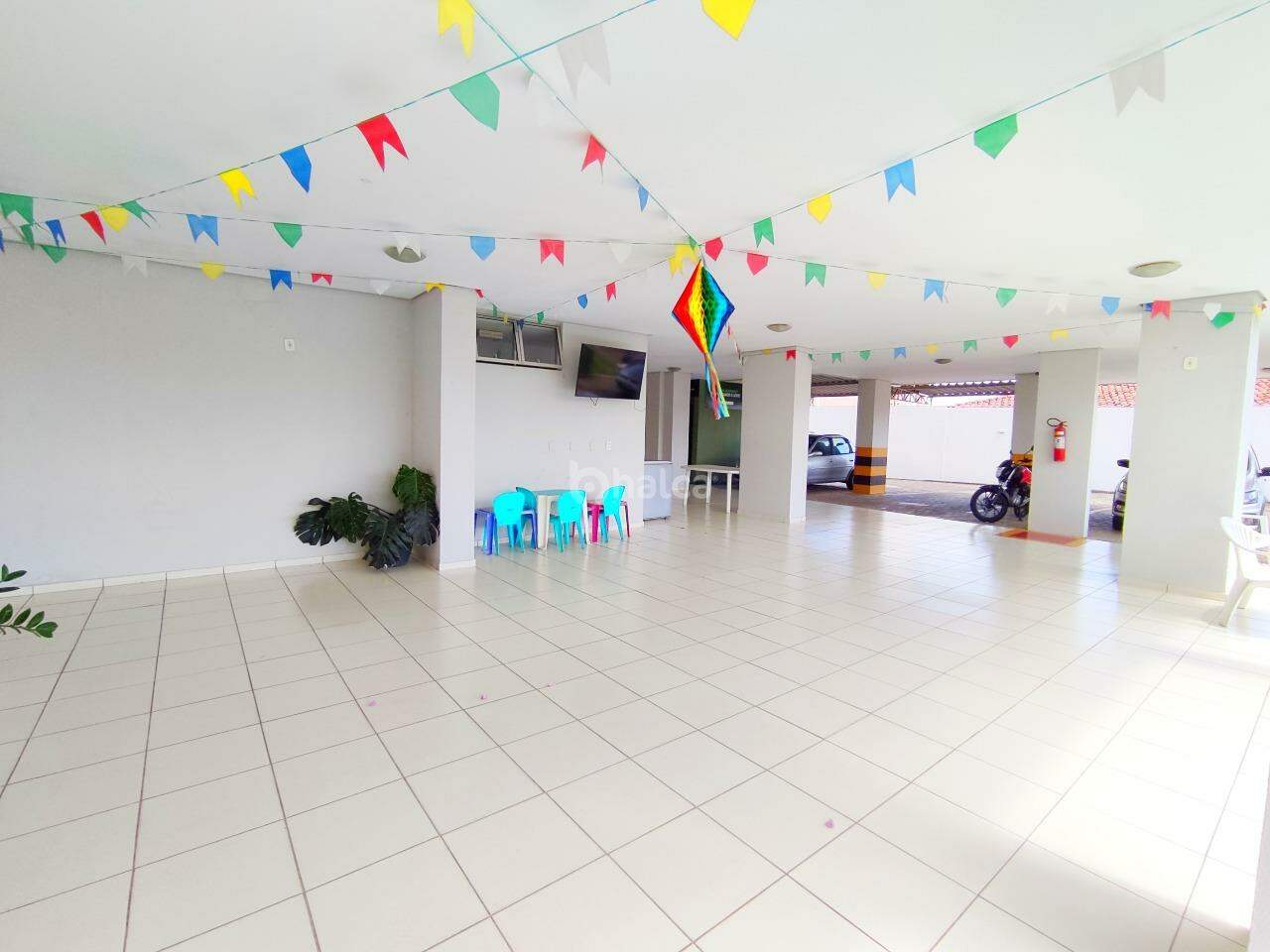 Apartamento à venda com 2 quartos, 60m² - Foto 30