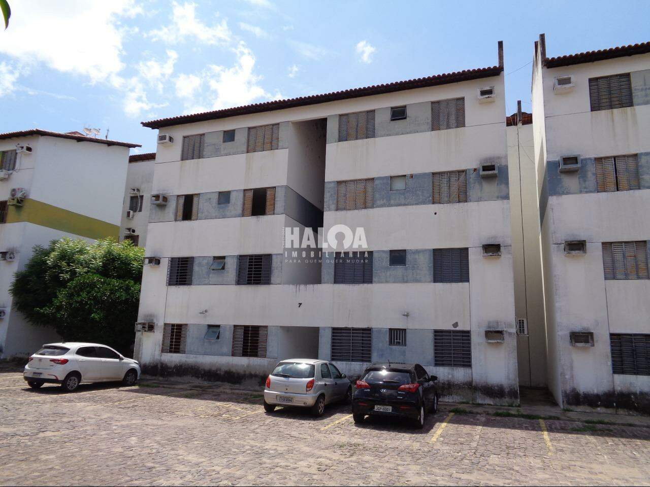 Apartamento à venda com 2 quartos, 42m² - Foto 11