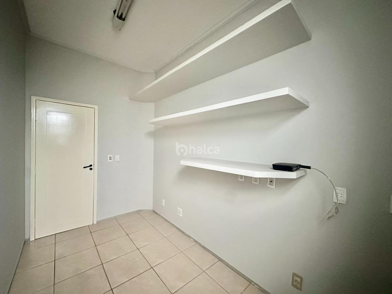 Casa, 4 quartos, 200 m² - Foto 17