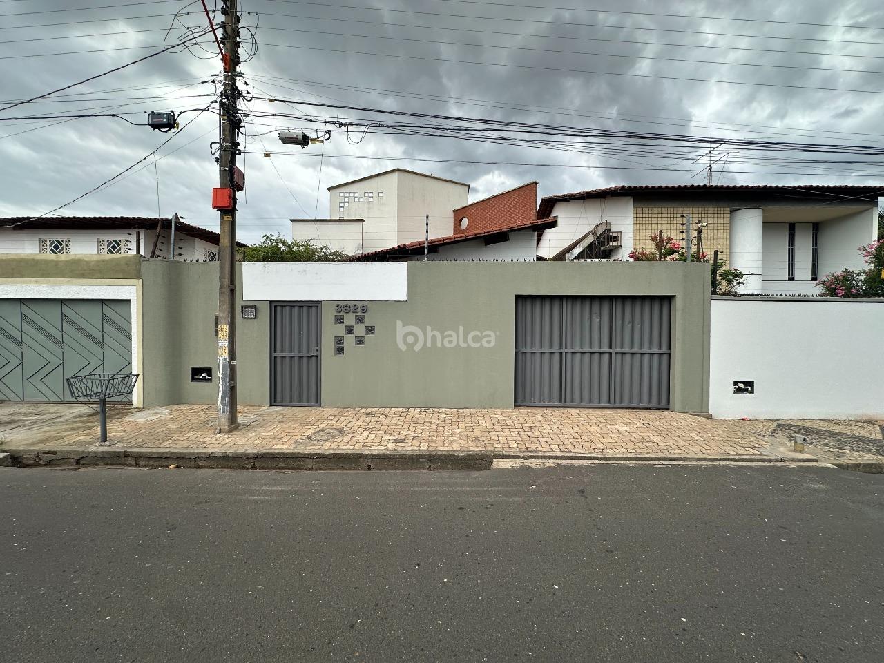 Casa, 4 quartos, 200 m² - Foto 1