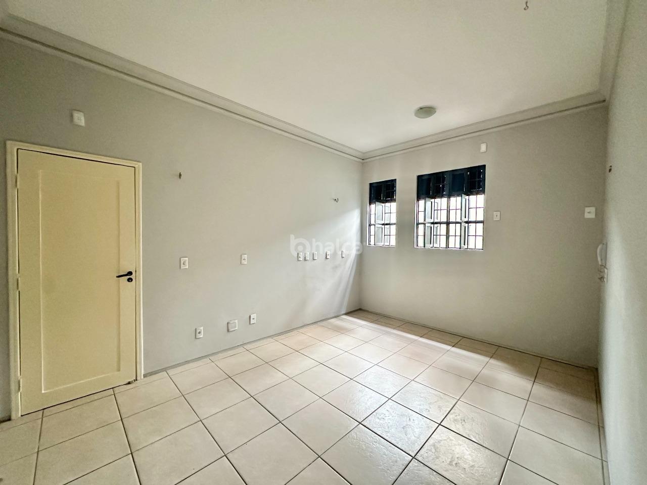 Casa, 4 quartos, 200 m² - Foto 18