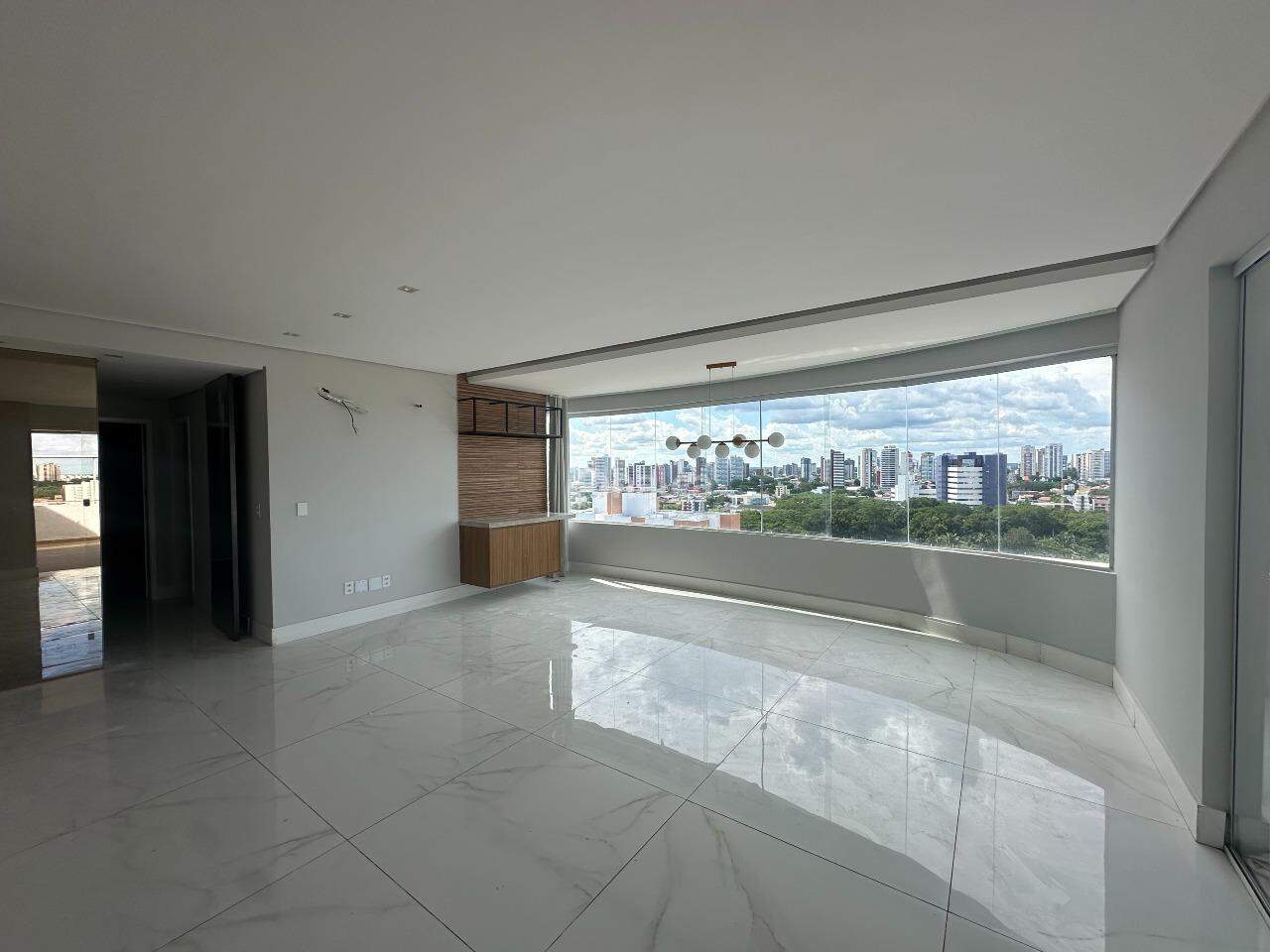 Apartamento, 3 quartos, 137 m² - Foto 2