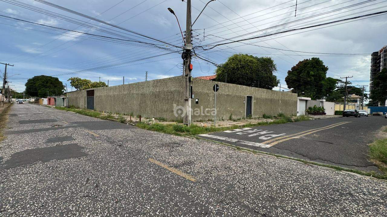 Prédio Inteiro, 350 m² - Foto 1