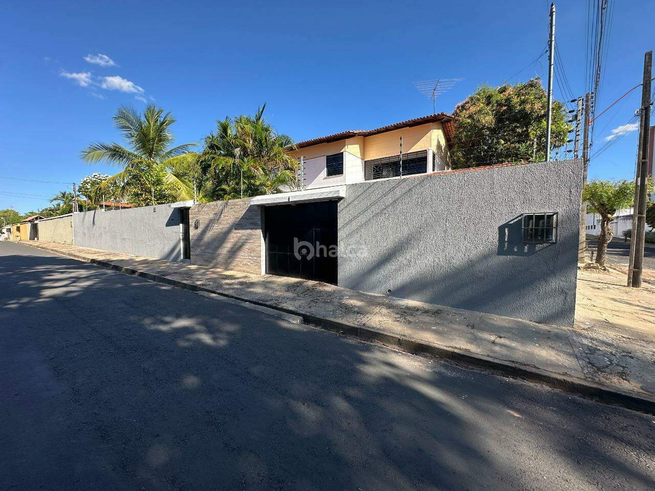 Casa, 4 quartos, 294 m² - Foto 1