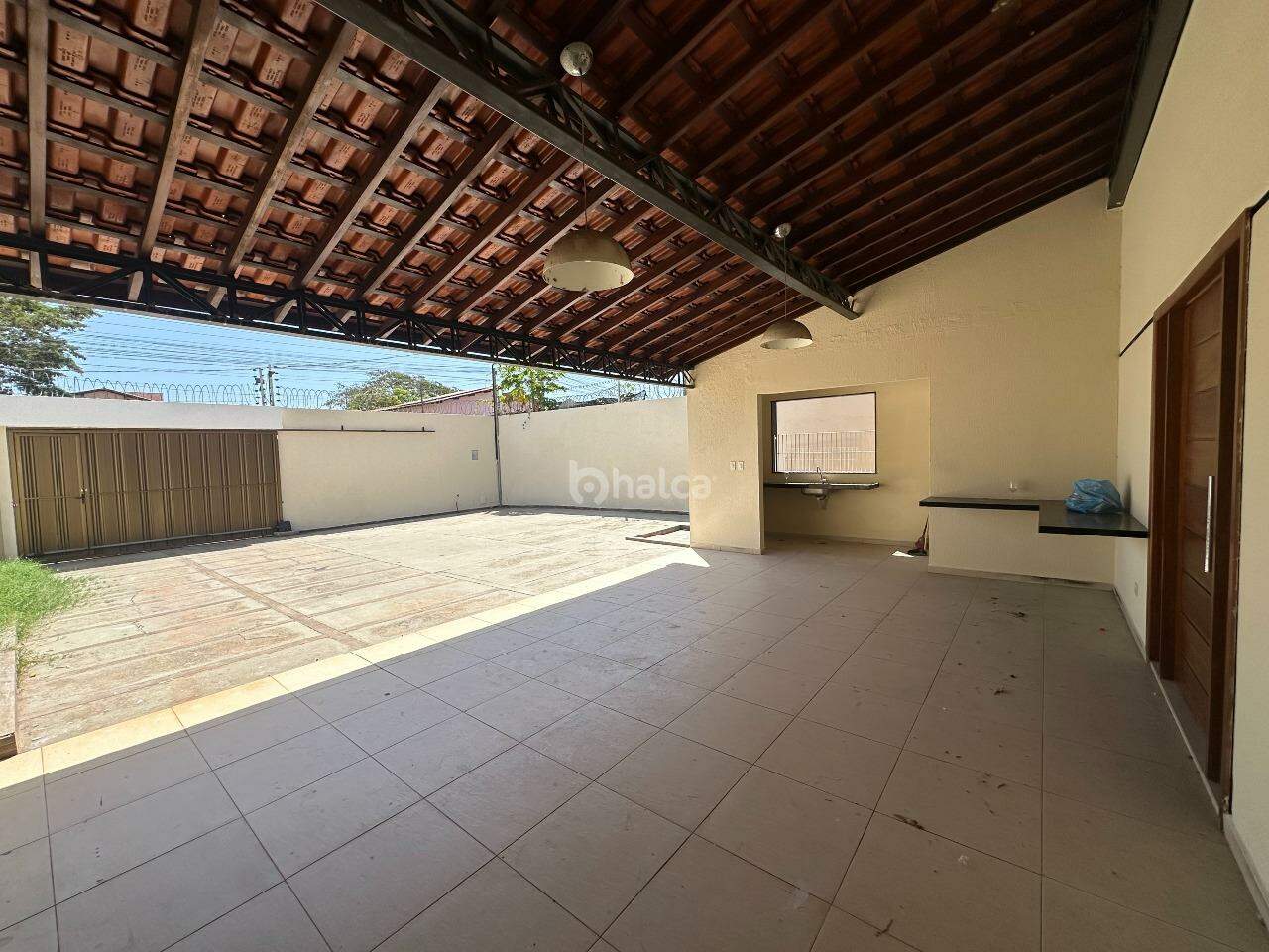 Casa, 4 quartos, 220 m² - Foto 3