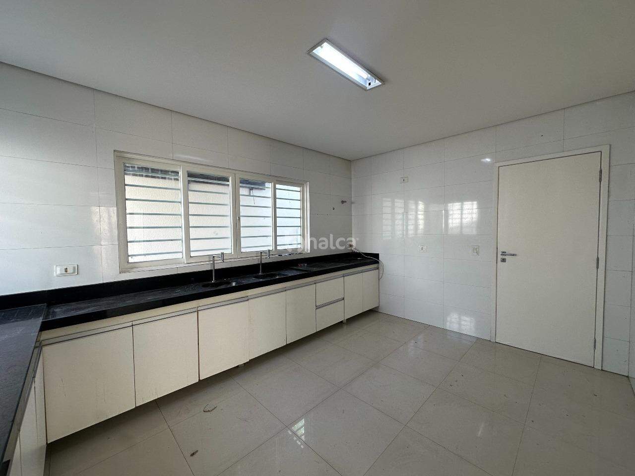 Casa, 4 quartos, 220 m² - Foto 12