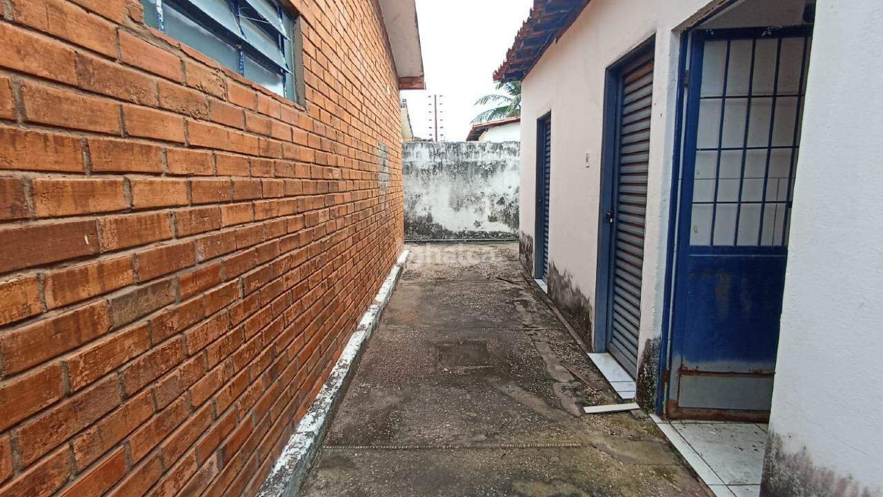 Prédio Inteiro para alugar com 3 quartos, 150m² - Foto 7