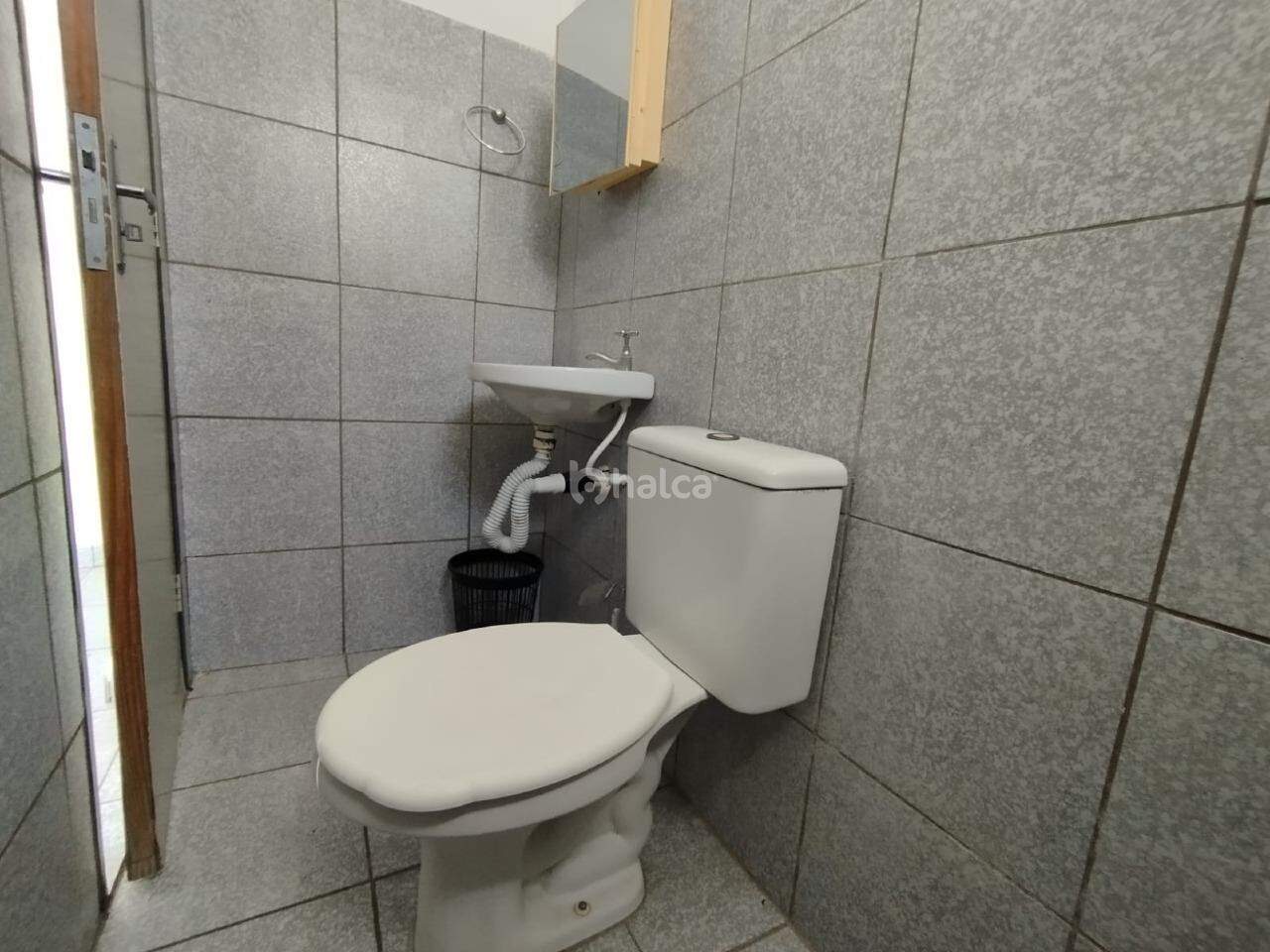 Apartamento para alugar com 3 quartos, 70m² - Foto 13