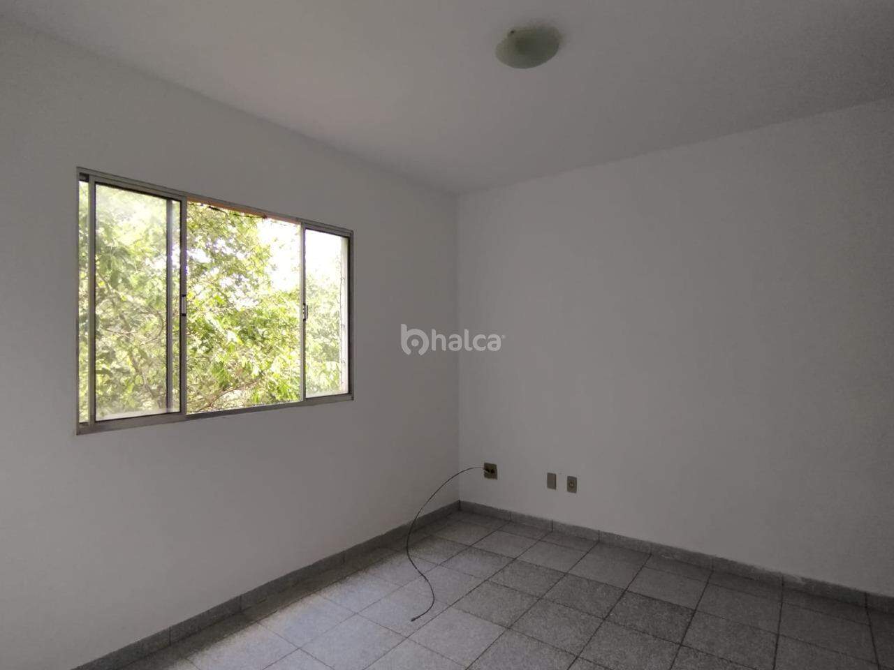 Apartamento para alugar com 3 quartos, 70m² - Foto 8