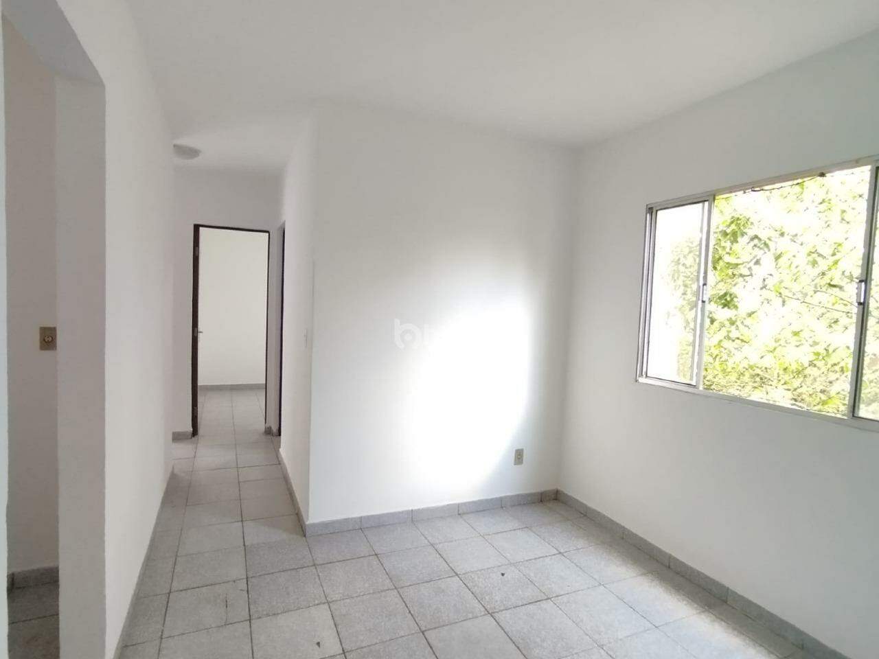 Apartamento para alugar com 3 quartos, 70m² - Foto 7