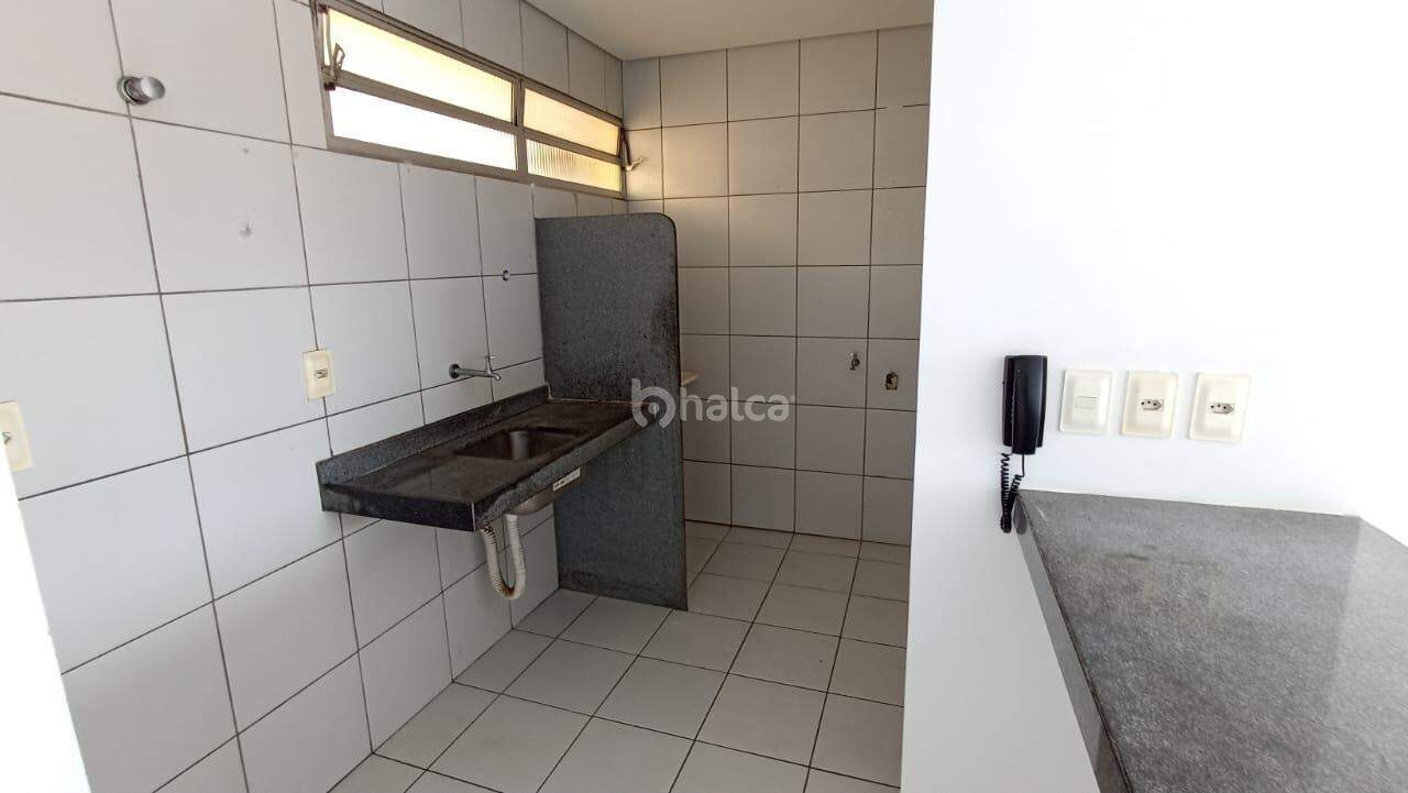 Apartamento para alugar com 2 quartos, 52m² - Foto 14