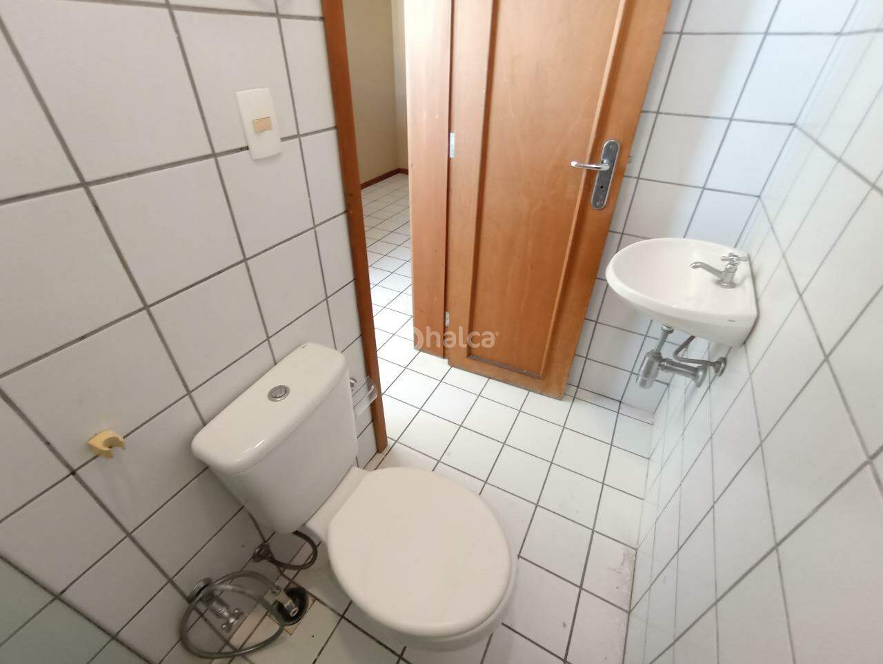 Apartamento para alugar com 3 quartos, 220m² - Foto 17