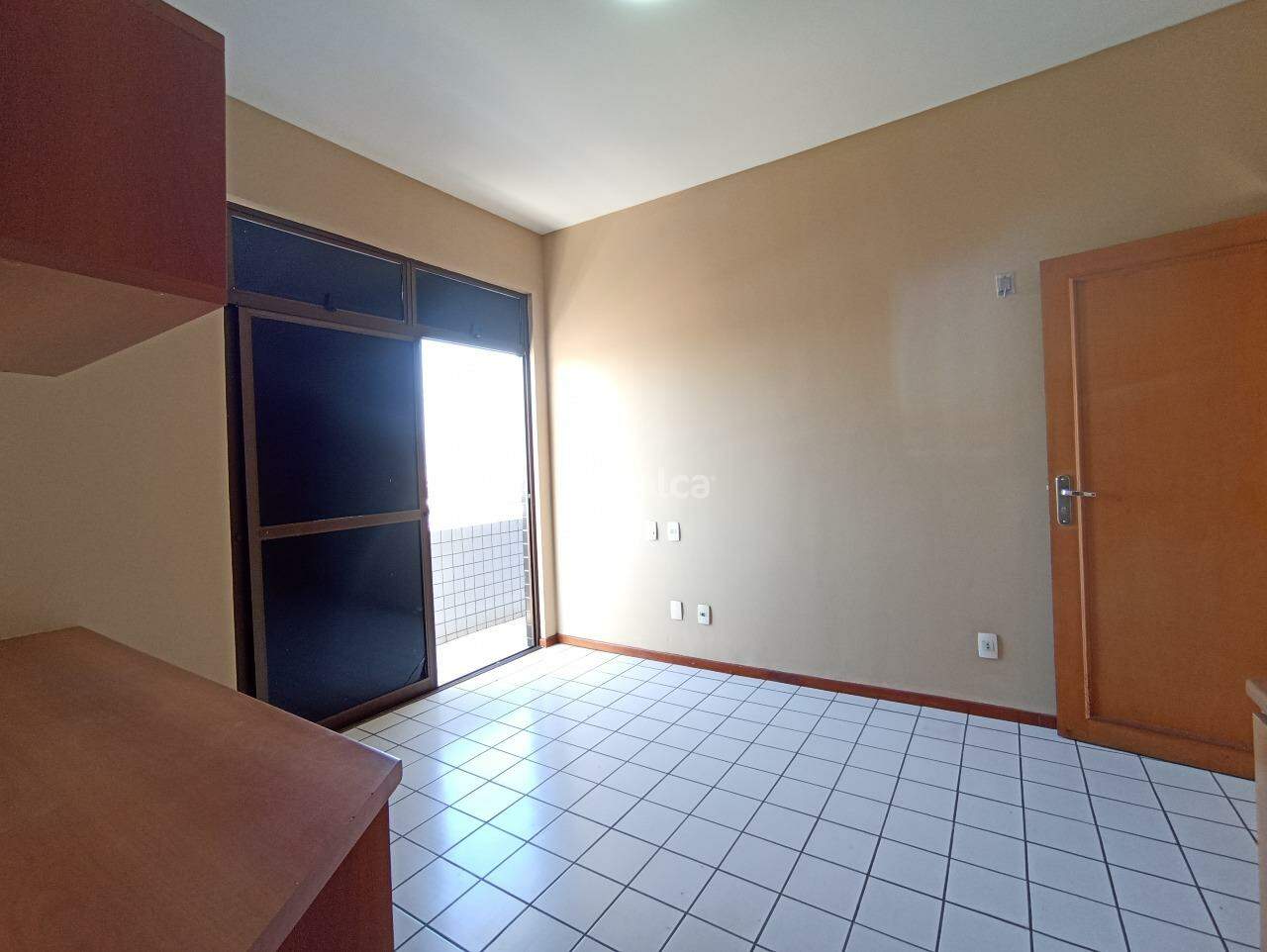 Apartamento para alugar com 3 quartos, 220m² - Foto 4
